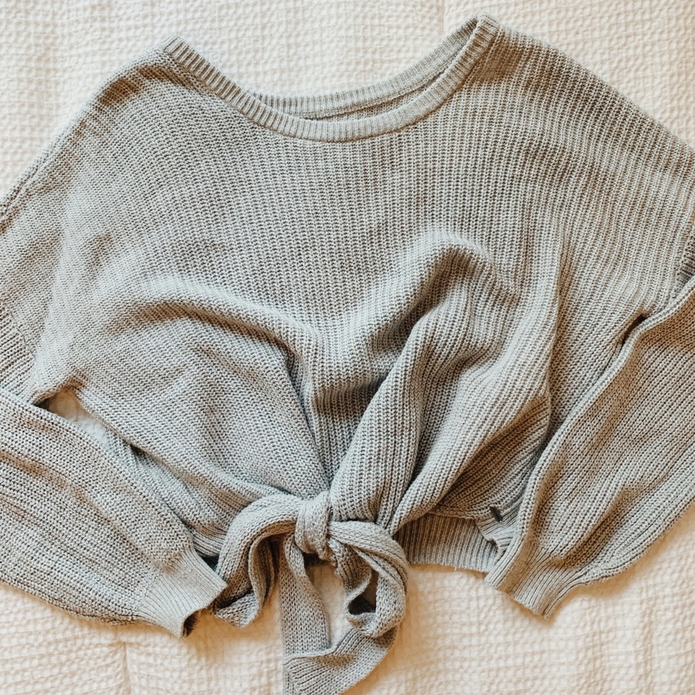 Hollister Tie Cropped Sweater